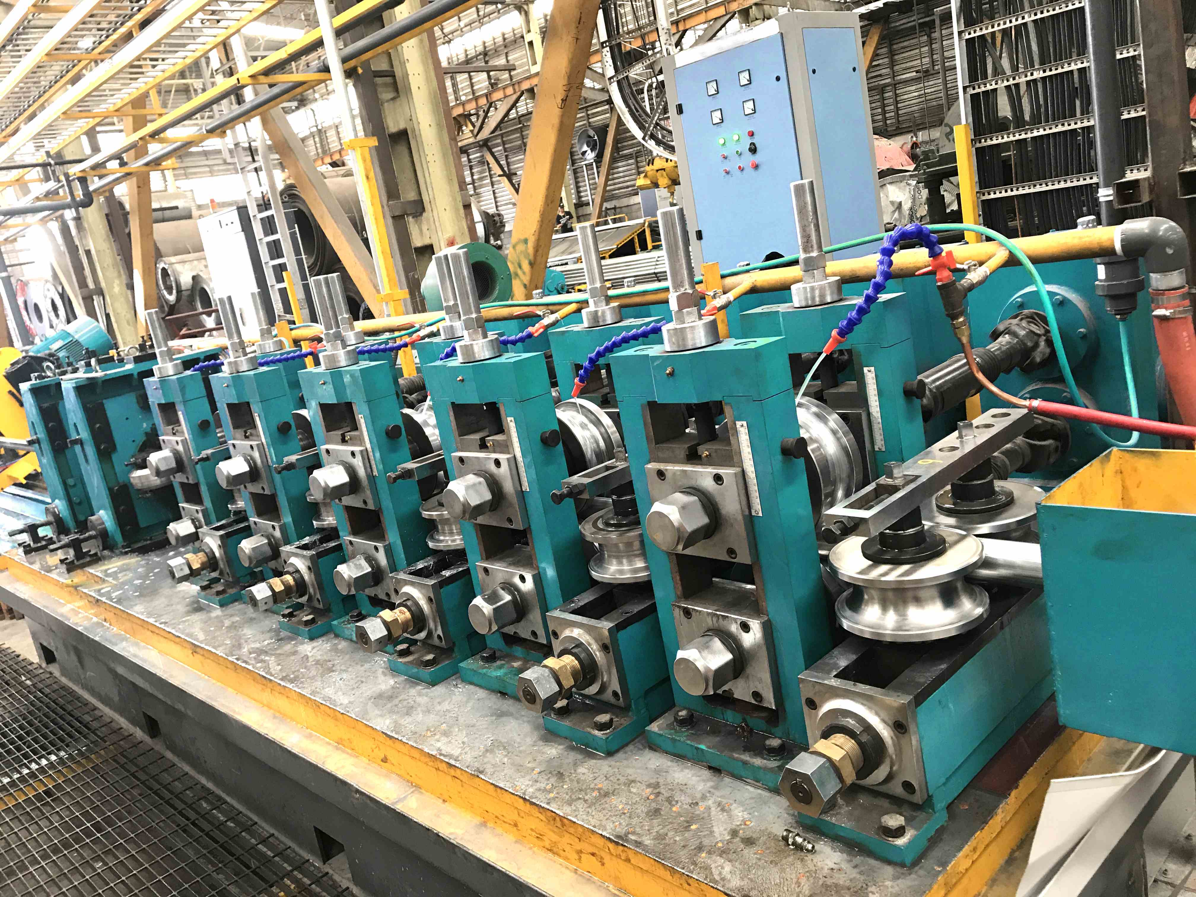 Flying Cold Saw: Synchronized Cut-Off Technology for Continuous Tube and Pipe Production