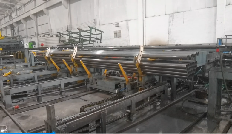 fork arm automatic stacking machine for tube